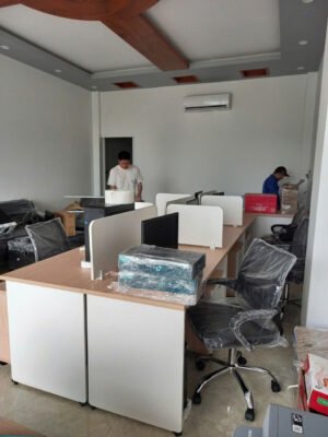 Nở rộ thanh lý đồ dùng văn phòng
