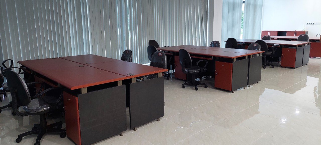Bàn làm việc 1m2 nhân viên Echigo việt nam tại khu công nghệ cao Thủ Đức